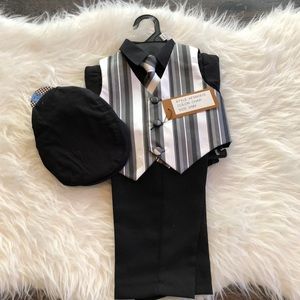 Boys size 3/6 month black tuxedo set with hat NEW